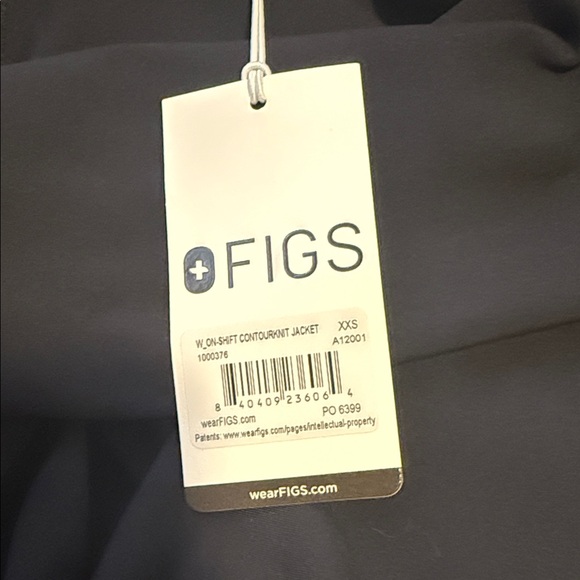 FIGS On-Shift ContourKnit Jacket - Picture 4 of 4